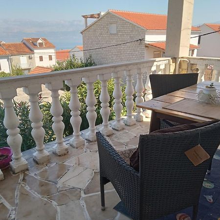 Apartment Ma'Re Supetar Buitenkant foto