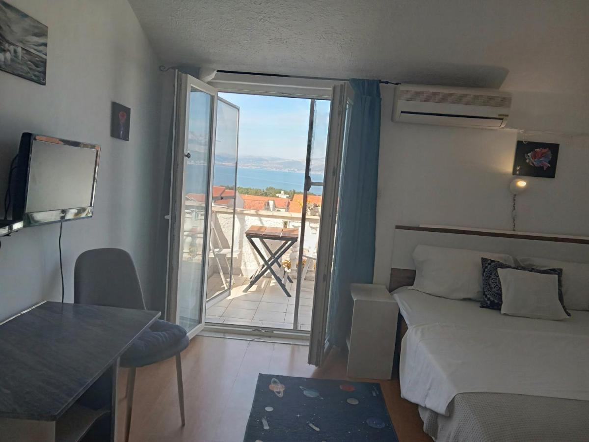Apartment Ma'Re Supetar Buitenkant foto